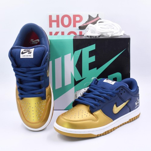 supreme dunk jewel